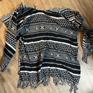 Black and white poncho/ shawl